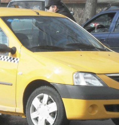 De băut ce era, a ajuns sub roţile unui taximetru